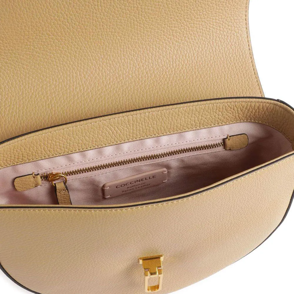 Borsa Donna a Tracolla COCCINELLE in Pelle linea Beat Soft Medium colore Fresh Beige