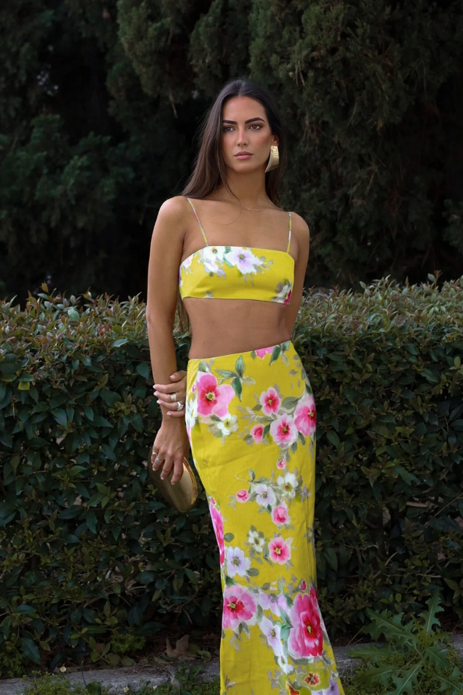 CROP TOP AMARELO COM ESTAMPADO FLORAL