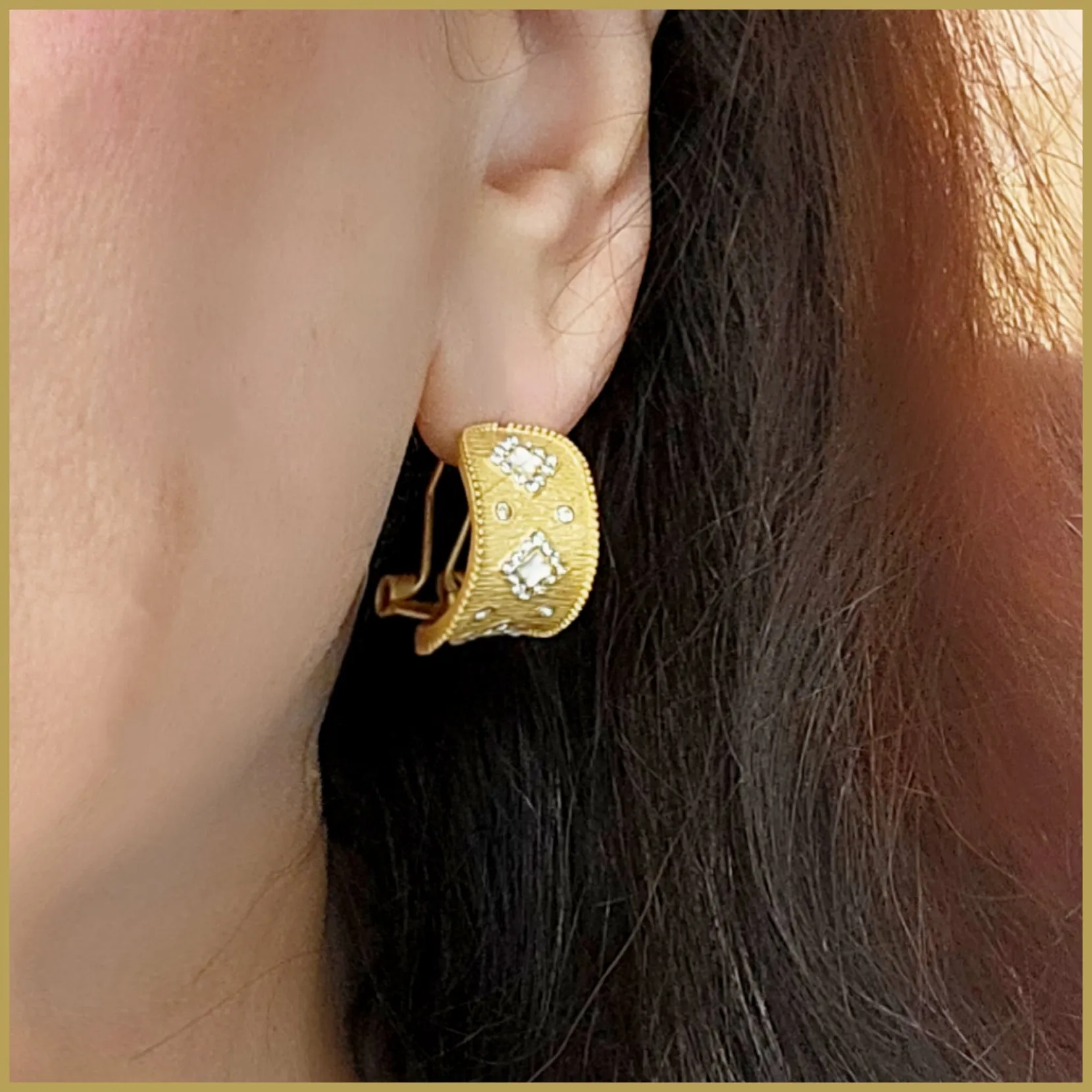 Florentine Style Curve Earrings