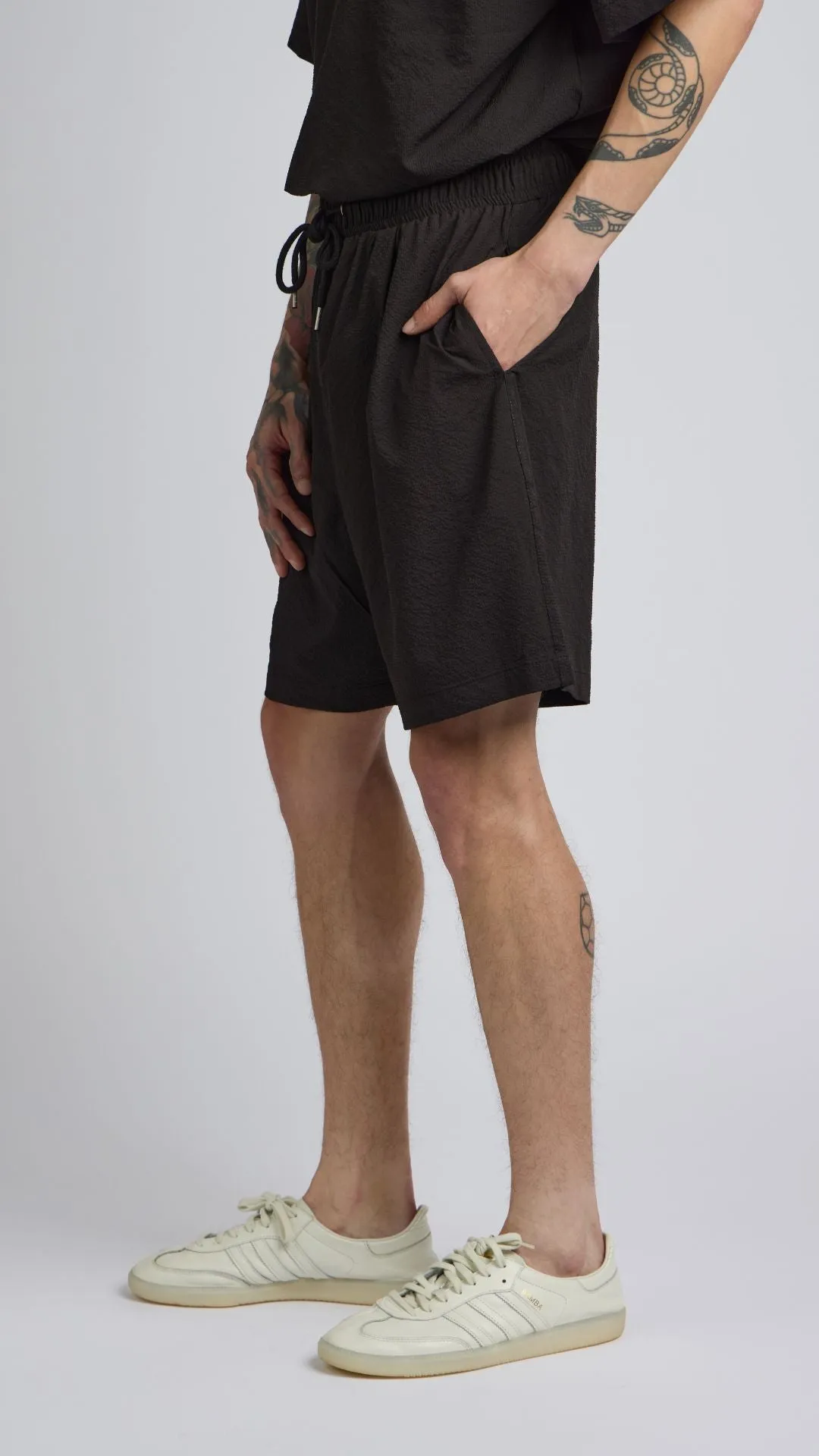 Leisure Short In Black