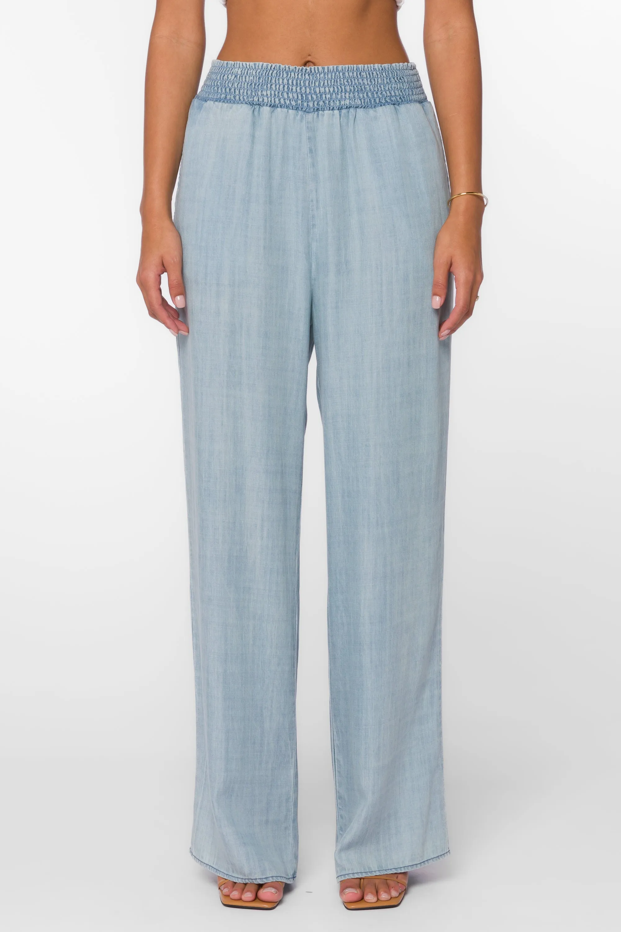 Morelia Catalina Blue Pants