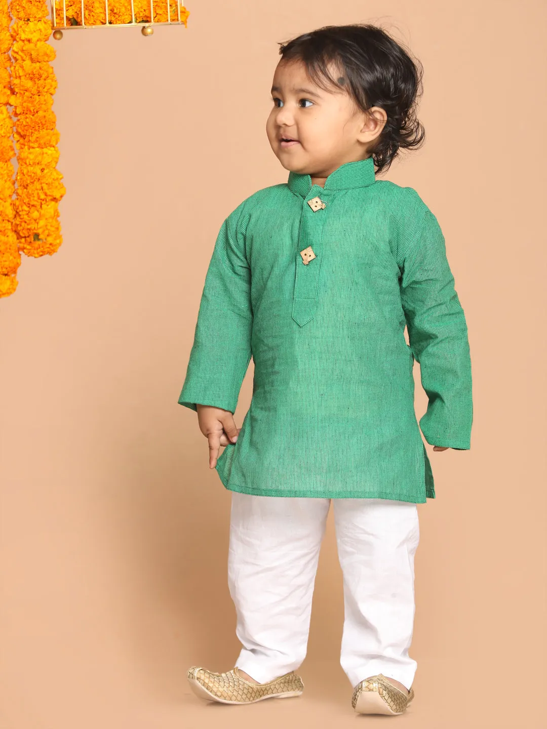 VASTRAMAY Boy's Green Striped Pure Cotton Kurta With Pyjama Set